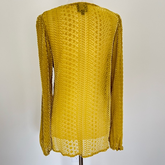 Blue Moon Yellow Puff Sleeve Blouse size XS - Picture 9 of 11